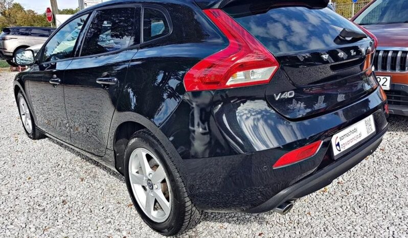 VOLVO V40  | FWD (przód) | Automatyczna | 150 KM | Czarny full