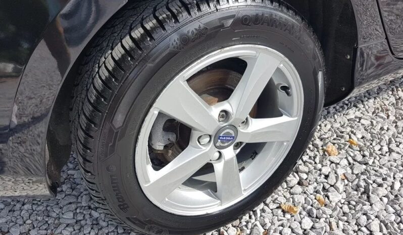 VOLVO V40  | FWD (przód) | Automatyczna | 150 KM | Czarny full