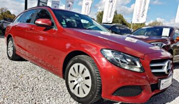 MERCEDES-BENZ Klasa C | RWD (tył) | Manualna | 136 KM | Bordowy full