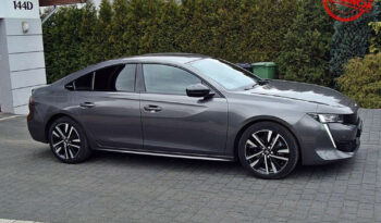 PEUGEOT   508     181 KM    Automatyczna    FWD (przód)    Szary full