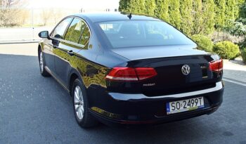 VOLKSWAGEN   Passat     150 KM    Automatyczna    FWD (przód)    Czarny full