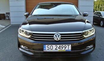 VOLKSWAGEN   Passat     150 KM    Automatyczna    FWD (przód)    Czarny full