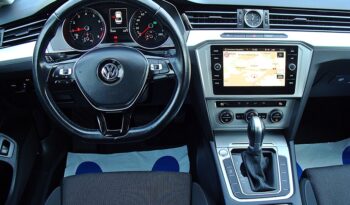 VOLKSWAGEN   Passat     150 KM    Automatyczna    FWD (przód)    Czarny full