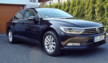 VOLKSWAGEN   Passat     150 KM    Automatyczna    FWD (przód)    Czarny full