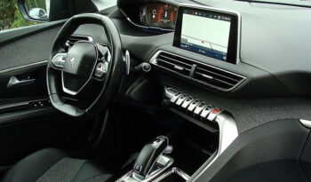 PEUGEOT   3008     131 KM    Automatyczna    FWD (przód)    Czarny full