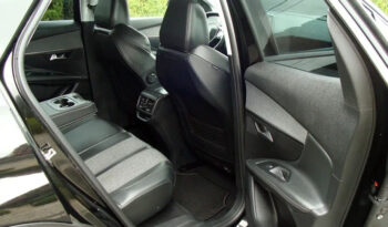 PEUGEOT   3008     131 KM    Automatyczna    FWD (przód)    Czarny full