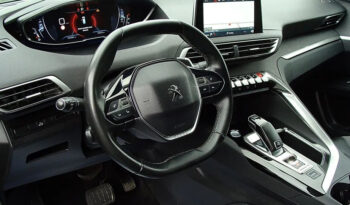 PEUGEOT   3008     131 KM    Automatyczna    FWD (przód)    Czarny full
