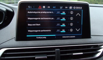 PEUGEOT   3008     131 KM    Automatyczna    FWD (przód)    Czarny full