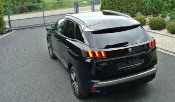 PEUGEOT   3008     131 KM    Automatyczna    FWD (przód)    Czarny full