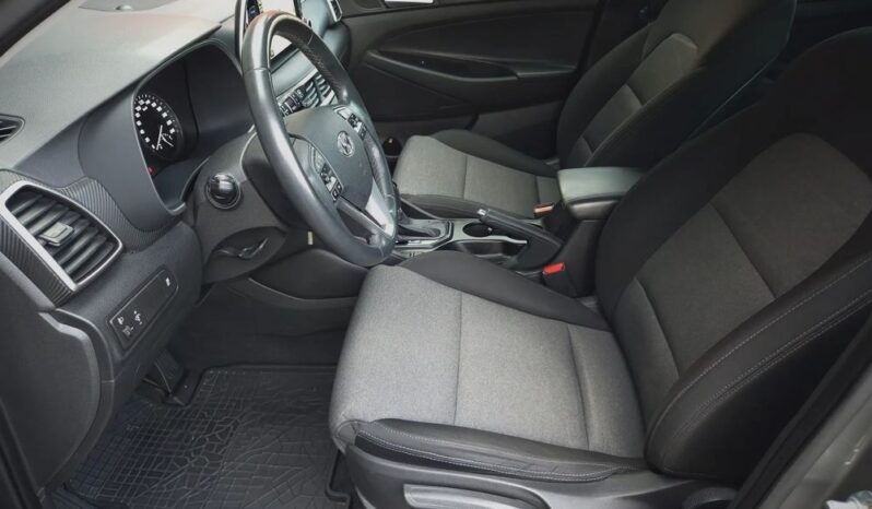 HYUNDAI Tucson  | FWD (przód) | Automatyczna | 177 KM | Szary full