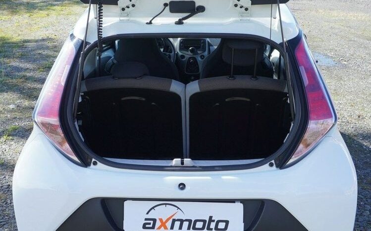TOYOTA Aygo X | FWD (przód) | Manualna | 69 KM | Biały full