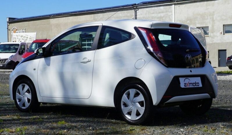 TOYOTA Aygo X | FWD (przód) | Manualna | 69 KM | Biały full