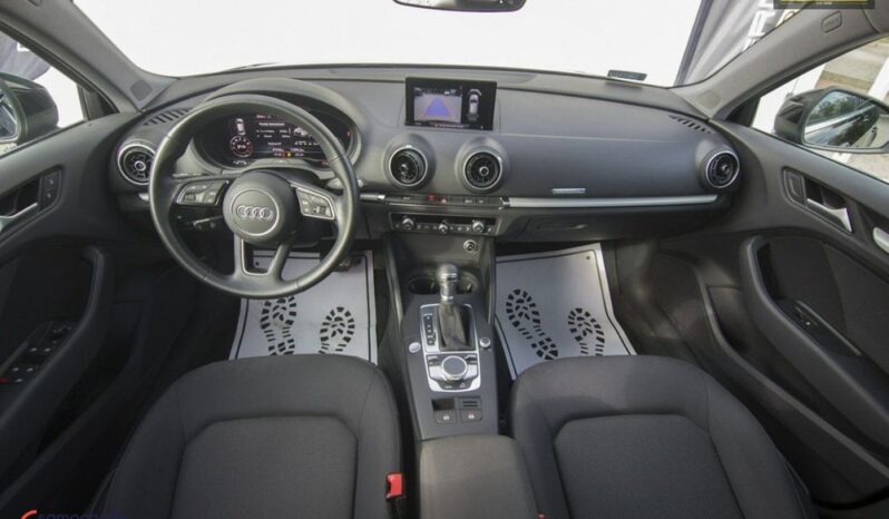 AUDI A3  | FWD (przód) | Automatyczna | 150 KM | Czarny full