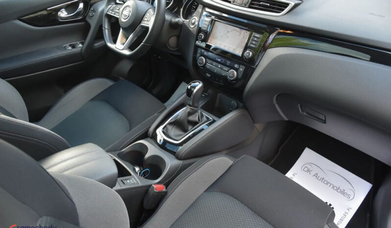 NISSAN Qashqai  | FWD (przód) | Automatyczna | 158 KM | Czarny full