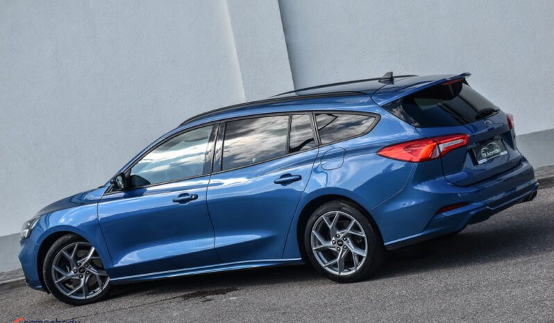 FORD Focus  | FWD (przód) | Manualna | 190 KM | Niebieski full