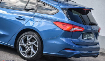 FORD Focus  | FWD (przód) | Manualna | 190 KM | Niebieski full
