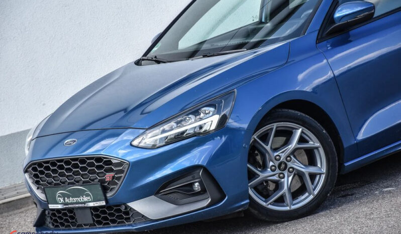 FORD Focus  | FWD (przód) | Manualna | 190 KM | Niebieski full