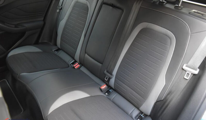 FORD Focus  | FWD (przód) | Manualna | 190 KM | Niebieski full