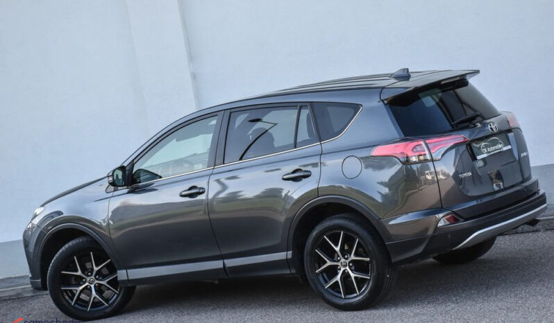 TOYOTA RAV4  | FWD (przód) | Manualna | 143 KM | Szary full