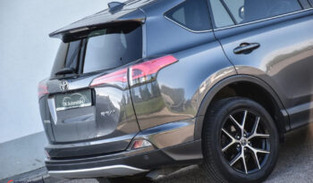 TOYOTA RAV4  | FWD (przód) | Manualna | 143 KM | Szary full