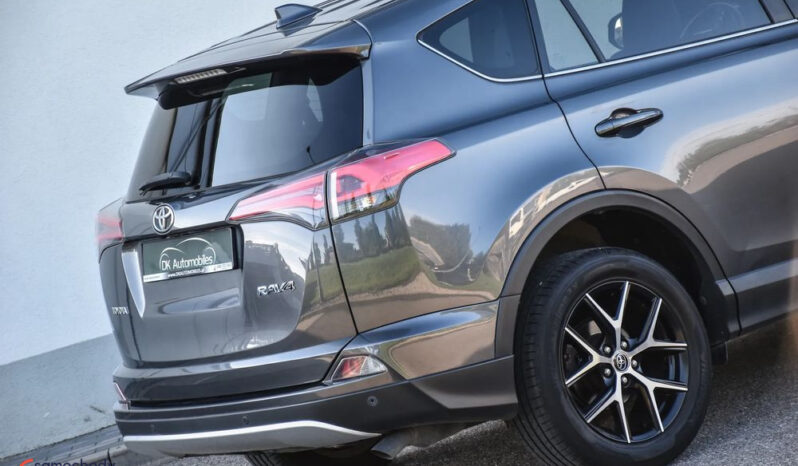 TOYOTA RAV4  | FWD (przód) | Manualna | 143 KM | Szary full