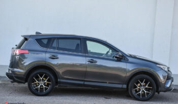 TOYOTA RAV4  | FWD (przód) | Manualna | 143 KM | Szary full