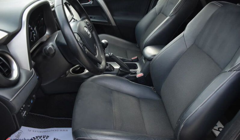 TOYOTA RAV4  | FWD (przód) | Manualna | 143 KM | Szary full
