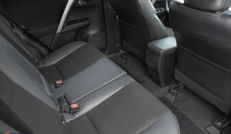 TOYOTA RAV4  | FWD (przód) | Manualna | 143 KM | Szary full