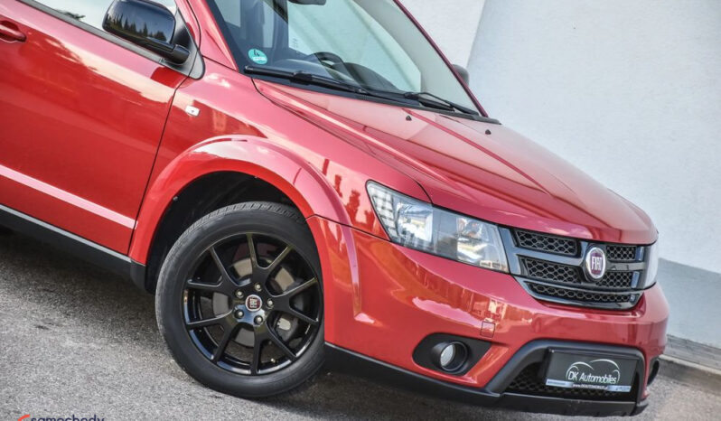 FIAT Freemont  | 4×4 (stały) | Automatyczna | 170 KM | Bordowy full