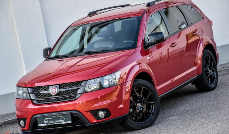 FIAT Freemont  | 4×4 (stały) | Automatyczna | 170 KM | Bordowy full
