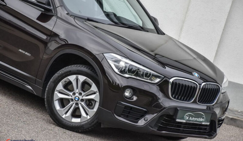 BMW X1  | 4×4 (stały) | Automatyczna | 192 KM | Brązowy full