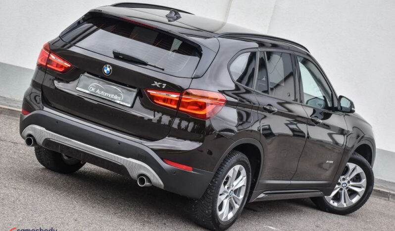 BMW X1  | 4×4 (stały) | Automatyczna | 192 KM | Brązowy full