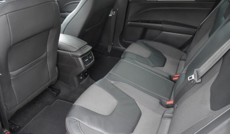 FORD Mondeo  | FWD (przód) | Automatyczna | 210 KM | Niebieski full