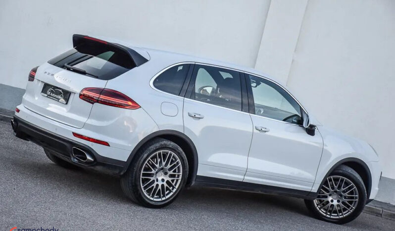 Porsche Cayenne | 4×4 (stały) | Automatyczna | 262 KM | Biały full
