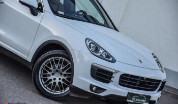 Porsche Cayenne | 4×4 (stały) | Automatyczna | 262 KM | Biały full