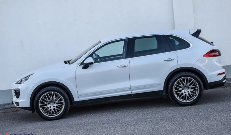 Porsche Cayenne | 4×4 (stały) | Automatyczna | 262 KM | Biały full