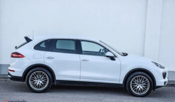 Porsche Cayenne | 4×4 (stały) | Automatyczna | 262 KM | Biały full