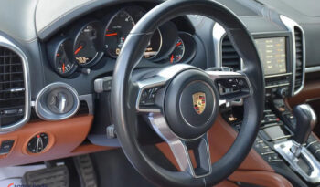 Porsche Cayenne | 4×4 (stały) | Automatyczna | 262 KM | Biały full