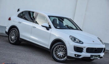 Porsche Cayenne | 4×4 (stały) | Automatyczna | 262 KM | Biały full
