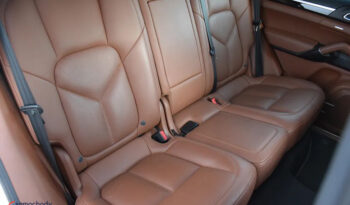 Porsche Cayenne | 4×4 (stały) | Automatyczna | 262 KM | Biały full