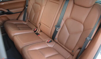 Porsche Cayenne | 4×4 (stały) | Automatyczna | 262 KM | Biały full