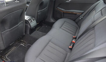 MERCEDES-BENZ Klasa E | RWD (tył) | Automatyczna | 184 KM | Srebrny full