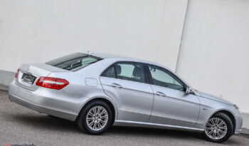 MERCEDES-BENZ Klasa E | RWD (tył) | Automatyczna | 184 KM | Srebrny full
