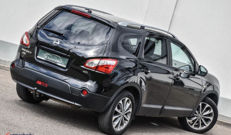 NISSAN Qashqai+2  | 4×4 (doł. ręcznie) | Manualna | 150 KM | Czarny full