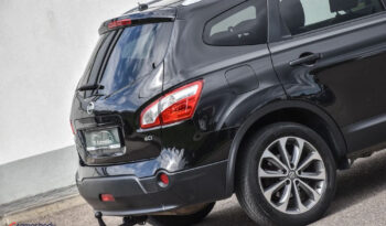 NISSAN Qashqai+2  | 4×4 (doł. ręcznie) | Manualna | 150 KM | Czarny full