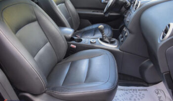 NISSAN Qashqai+2  | 4×4 (doł. ręcznie) | Manualna | 150 KM | Czarny full