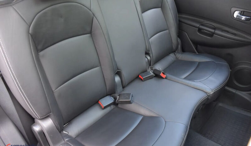 NISSAN Qashqai+2  | 4×4 (doł. ręcznie) | Manualna | 150 KM | Czarny full