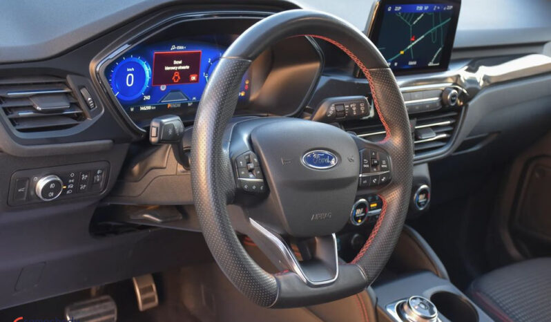 FORD Kuga  | 4×4 (stały) | Automatyczna | 190 KM | Biały full