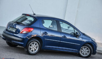PEUGEOT 207  | FWD (przód) | Manualna | 98 KM | Niebieski full