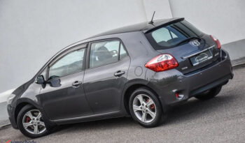 TOYOTA Auris  | FWD (przód) | Manualna | 126 KM | Szary full